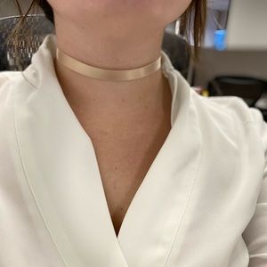 Rose gold choker necklace with gold chain and clasps